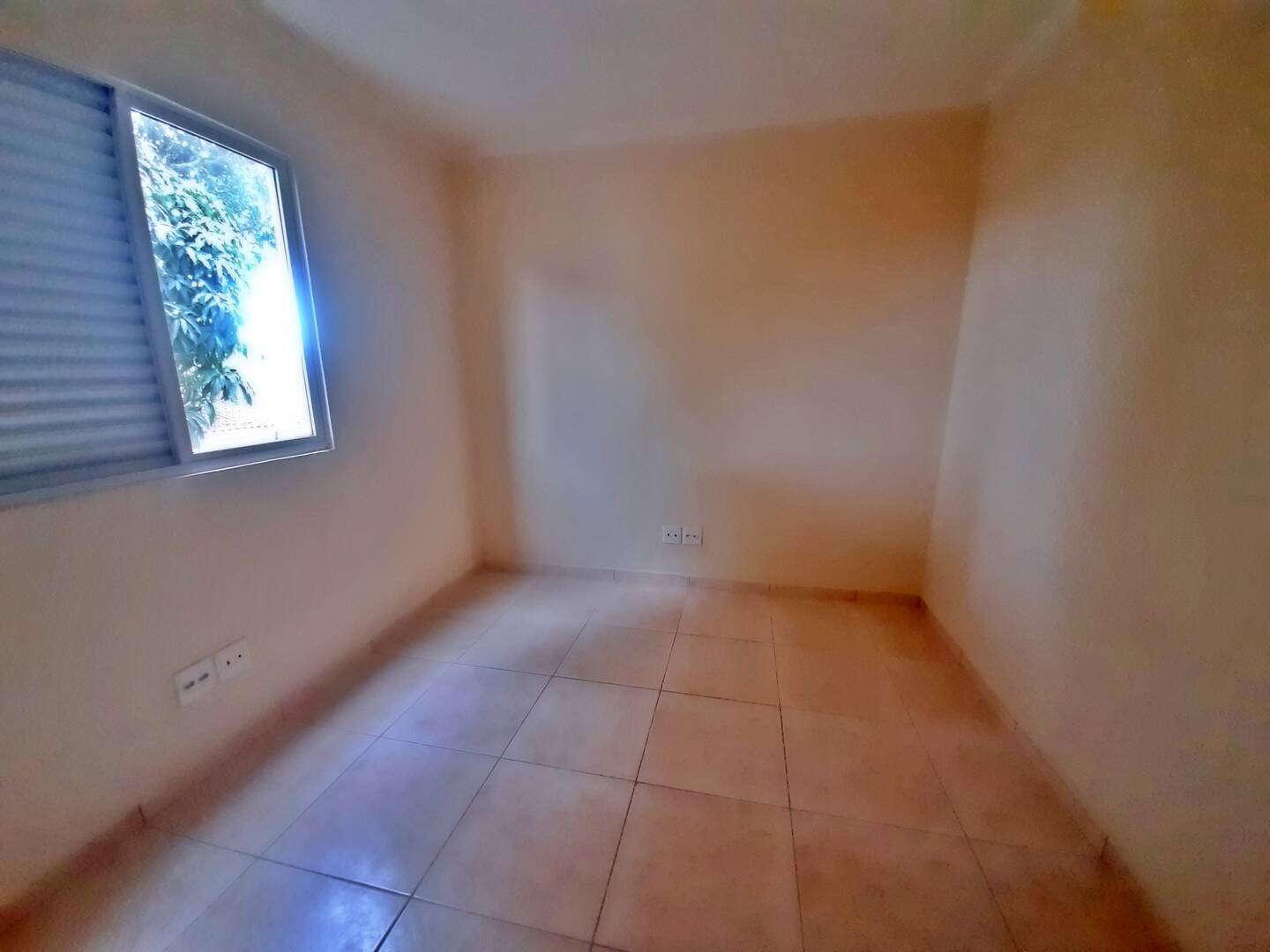 Apartamento à venda com 3 quartos, 75m² - Foto 9