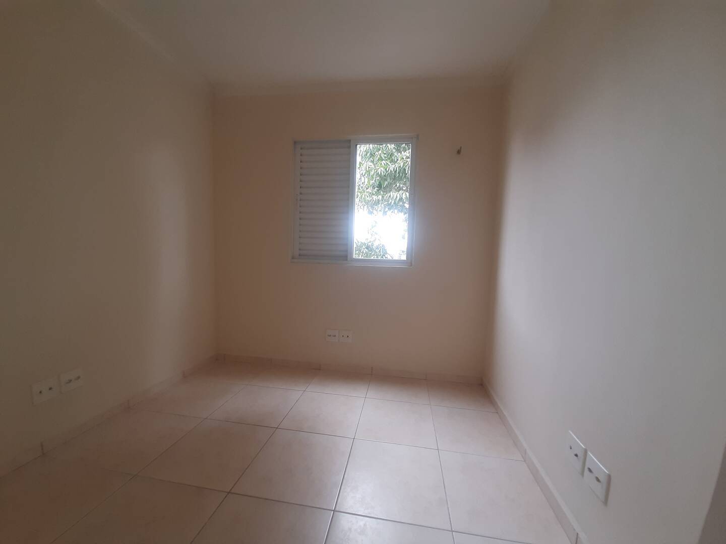 Apartamento à venda com 3 quartos, 75m² - Foto 11