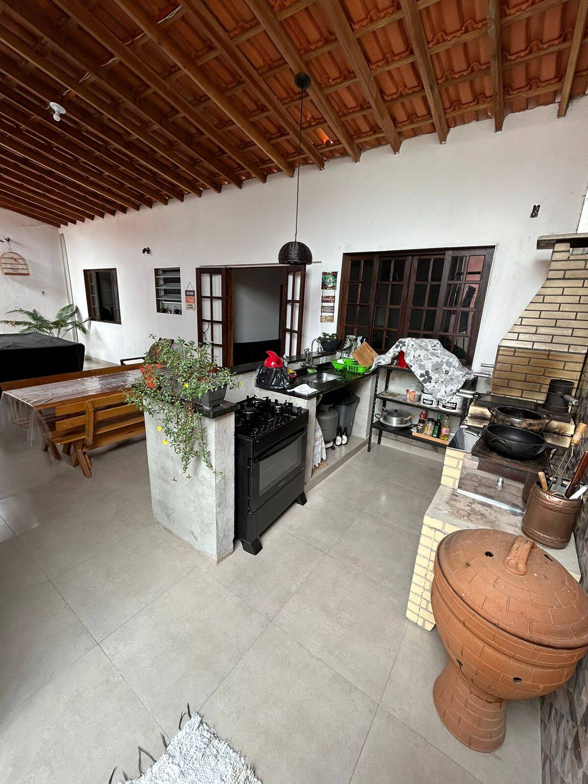 Casa à venda com 3 quartos, 250m² - Foto 9