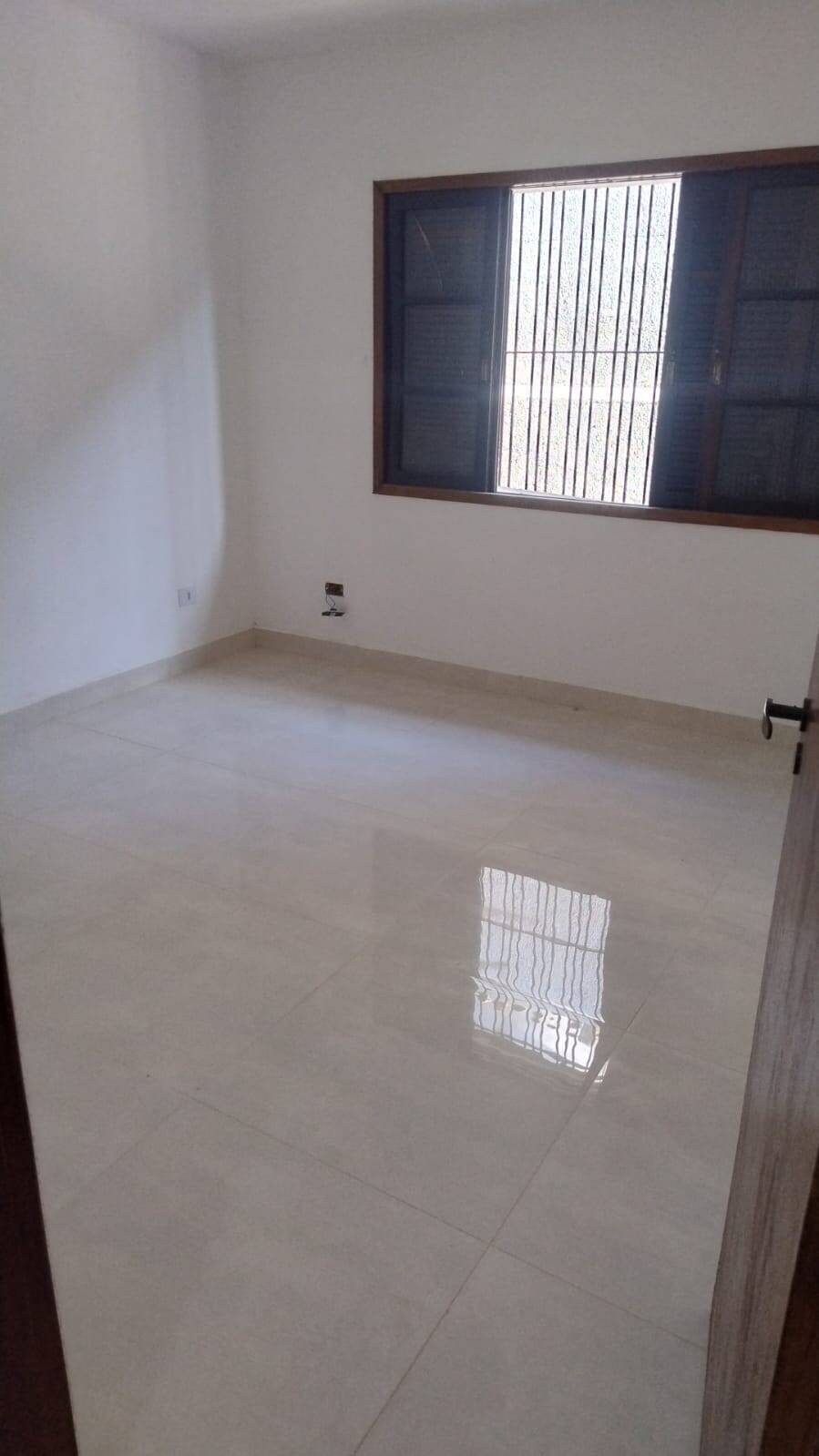 Casa à venda e aluguel com 3 quartos, 322m² - Foto 14