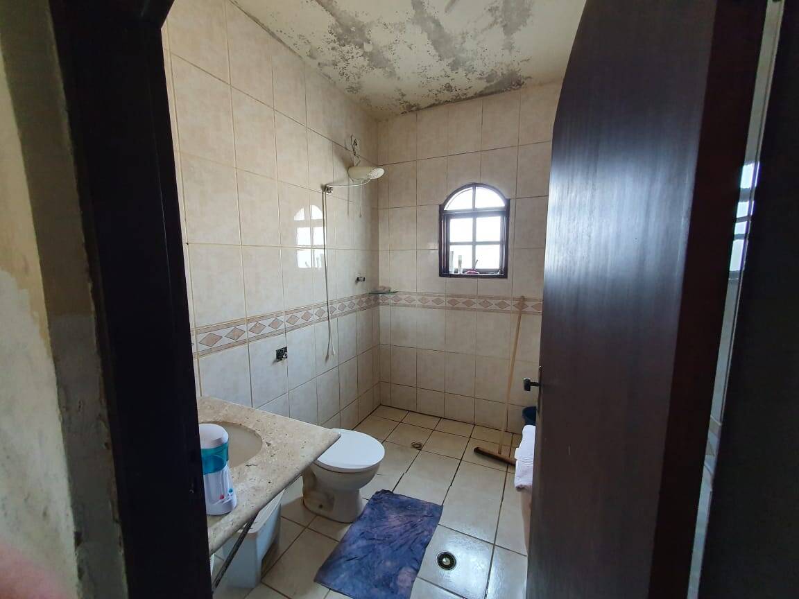 Casa à venda com 3 quartos, 500m² - Foto 10