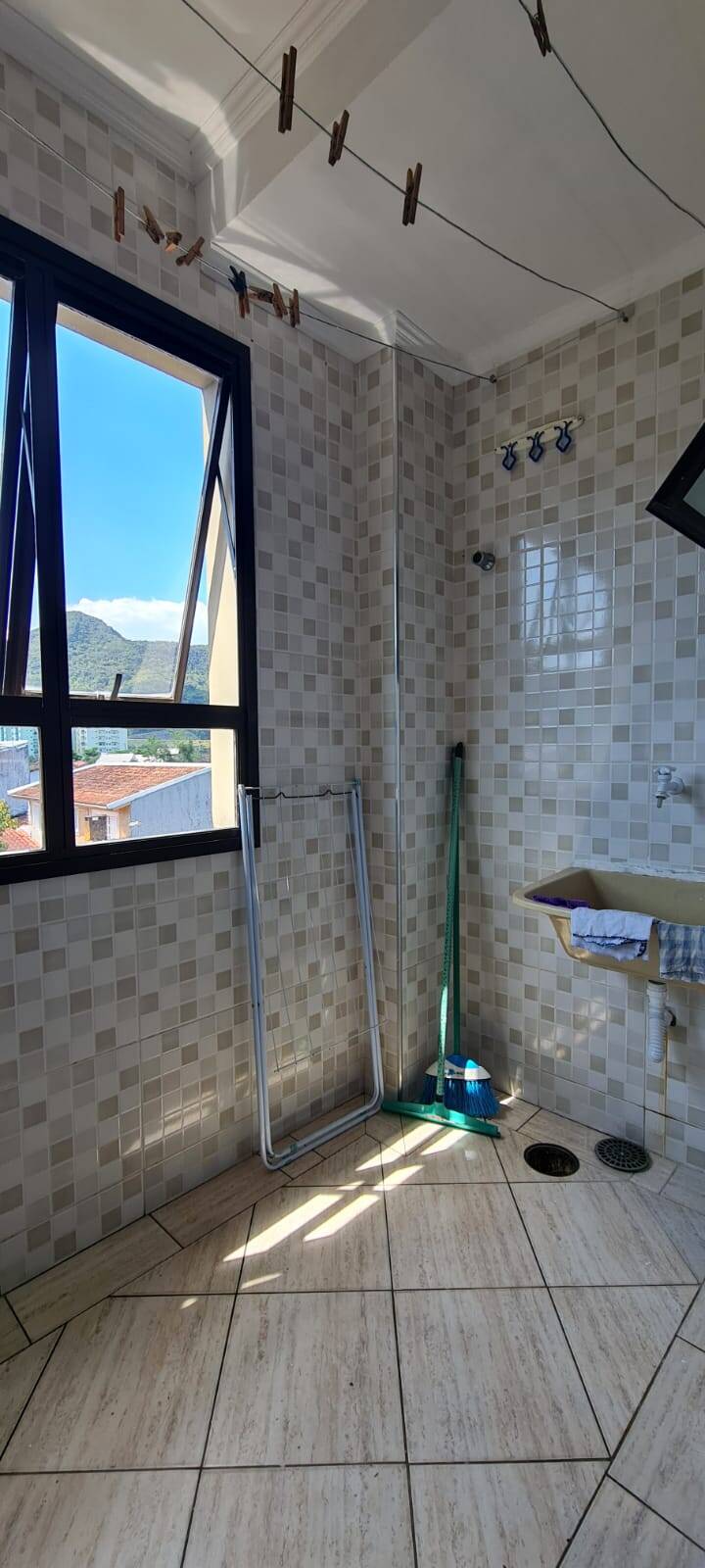 Apartamento à venda com 2 quartos, 70m² - Foto 11