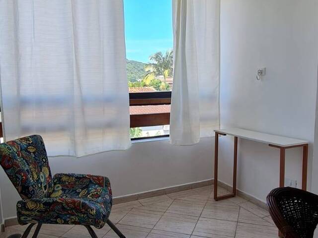 Apartamento para Venda em Caraguatatuba - 5