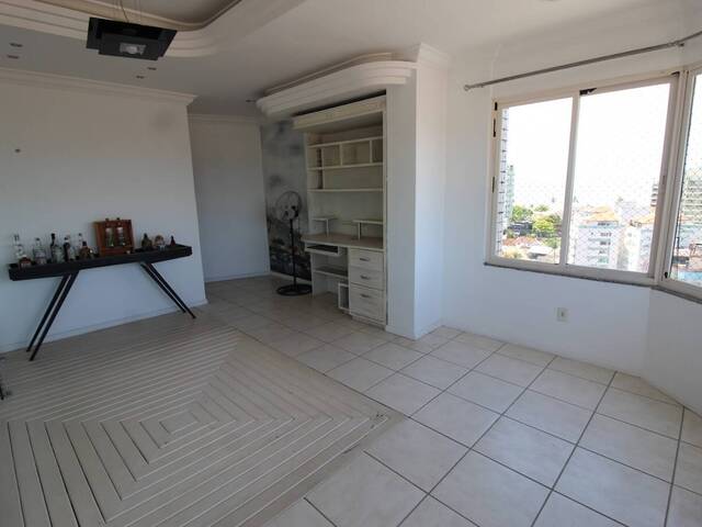 Apartamento para Venda em Caraguatatuba - 5